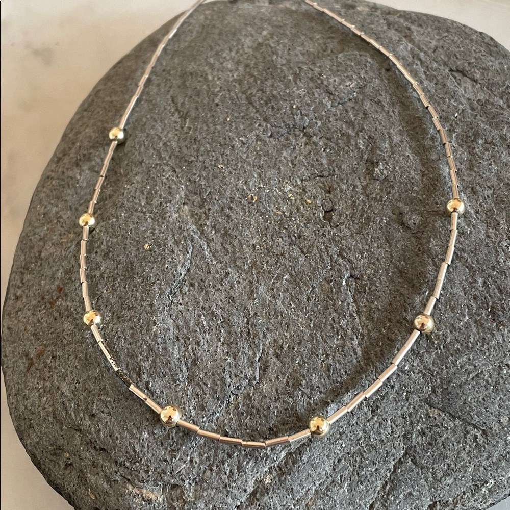 Liquid Silver 70’s Choker Vintage Necklace - Picture 2 of 11